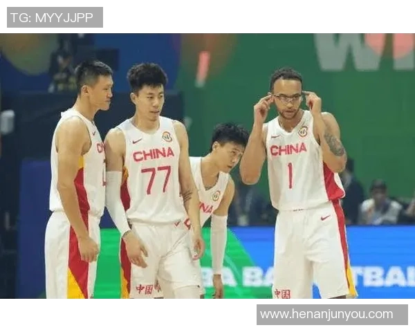 中国男篮在昆山迎战立陶宛全力以赴争取胜利的精彩对决