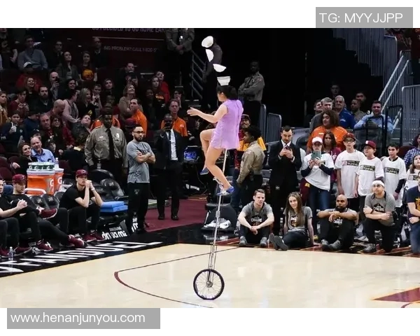 WNBA狂热与王牌对决精彩瞬间图片集锦展现篮球魅力与激情对抗