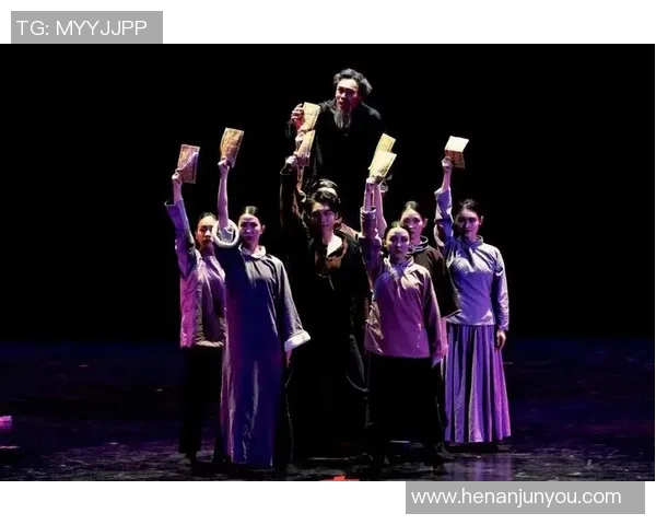 马丁内斯的传奇旅程从足球场到人生舞台的精彩篇章