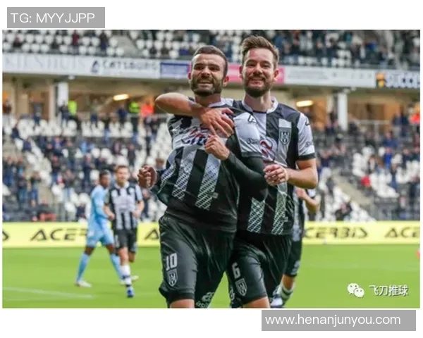 福图纳与赫拉克勒的精彩对决揭示足球战术与团队协作的魅力 福图纳与赫拉克勒的精彩对决揭示足球战术与团队协作的魅力