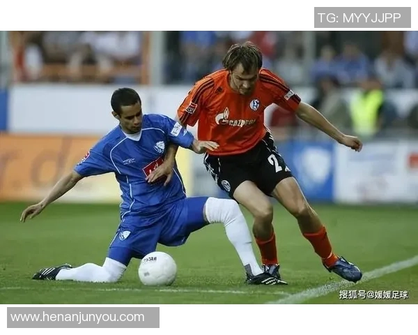 萨斯菲尔德与圣菲联合的激烈对决揭示足球战术的精彩碰撞