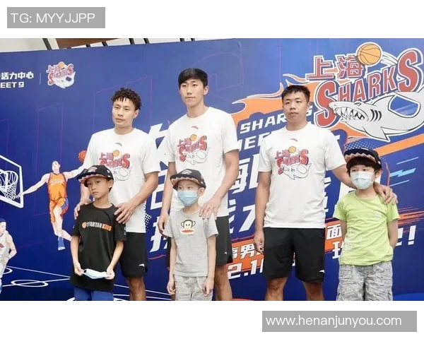 上海男篮与广州男篮激战正酣谁将赢得这场精彩对决的胜利